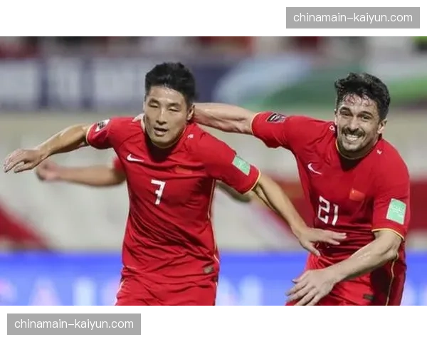 阿曼攻击线天赋平平：边路突破能力有限，中场创造力不足制约球队发挥